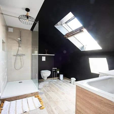 아파트 Les Coulisses - Duplex Au Centre - Parking Prive