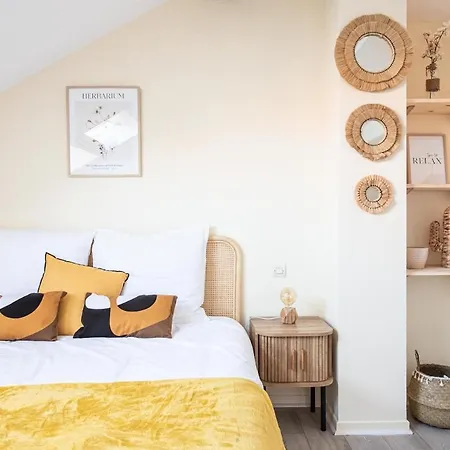 Les Coulisses - Duplex Au Centre - Parking Prive 아파트 *